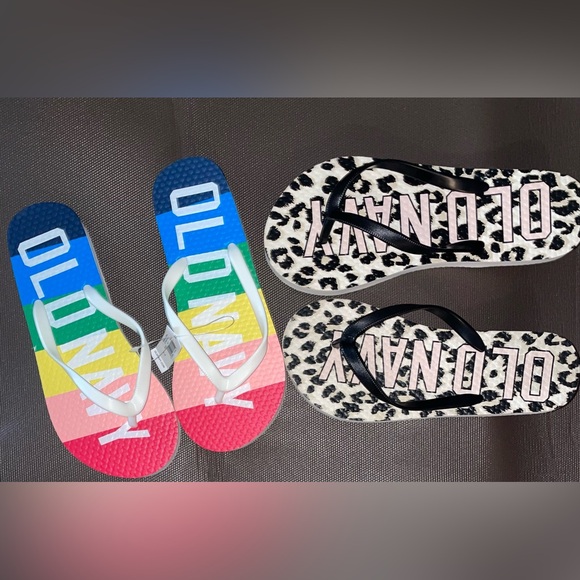 Girl old navy FlipFlops size 1-2 - Picture 1 of 5